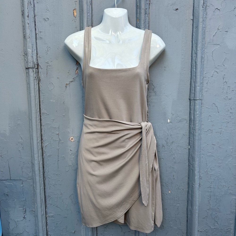 Wilfred Saturn Mini Dress, size M - Picture 5 of 12